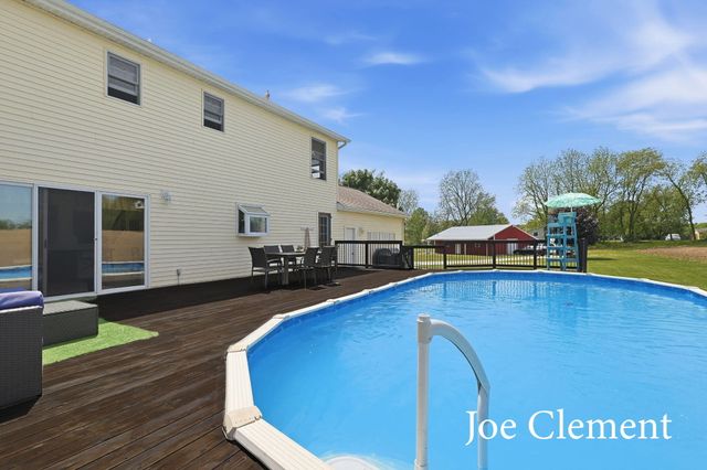 5455 E 112th Street, Grant, MI 49327