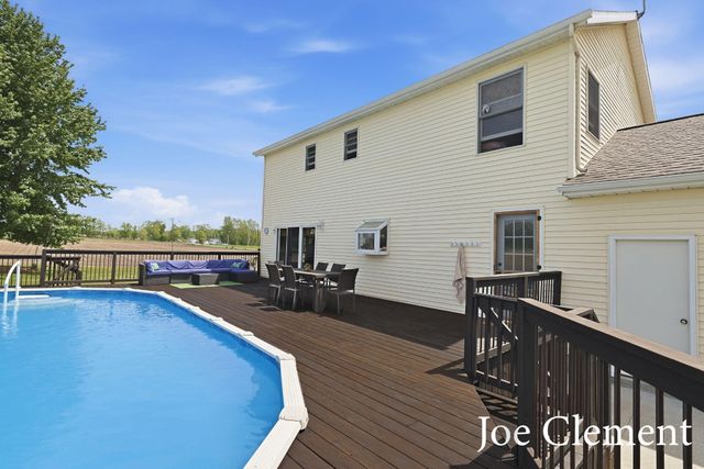 5455 E 112th Street, Grant, MI 49327