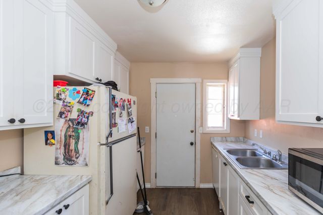 3104 CURTIS Drive, Amarillo, TX 79109