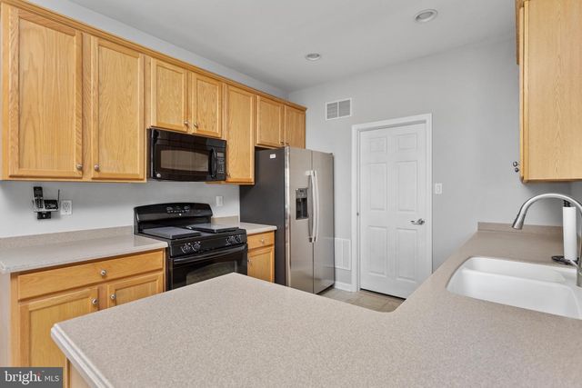 21 APPLEGATE DR, Florence, NJ 08518