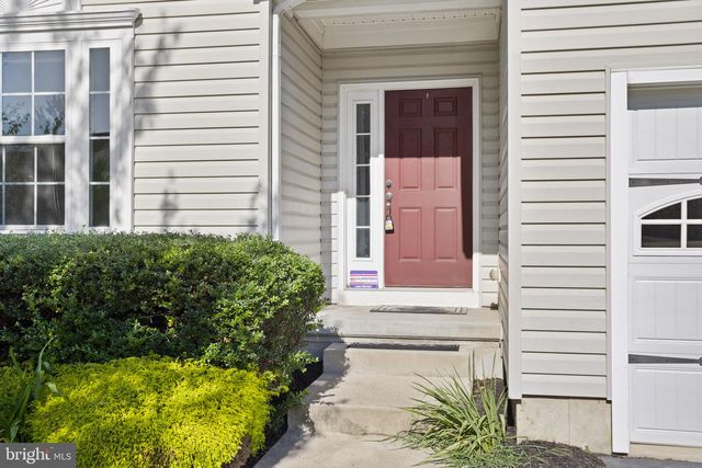 21 APPLEGATE DR, Florence, NJ 08518
