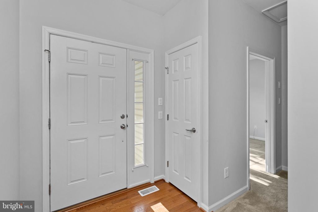 21 APPLEGATE DR, FLORENCE, NJ 08518 — photo 5