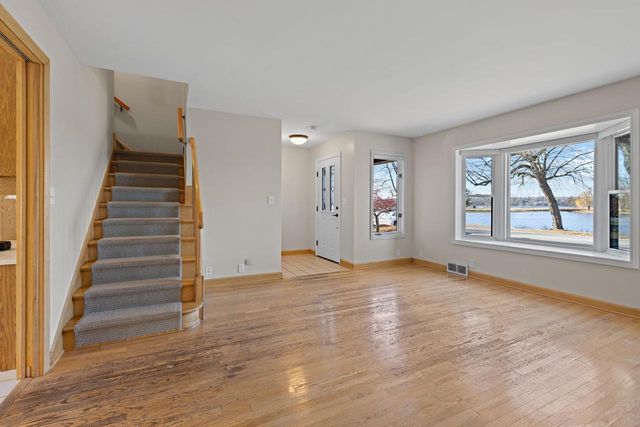 1038 N 3RD AVENUE, Sturgeon Bay, WI 54235