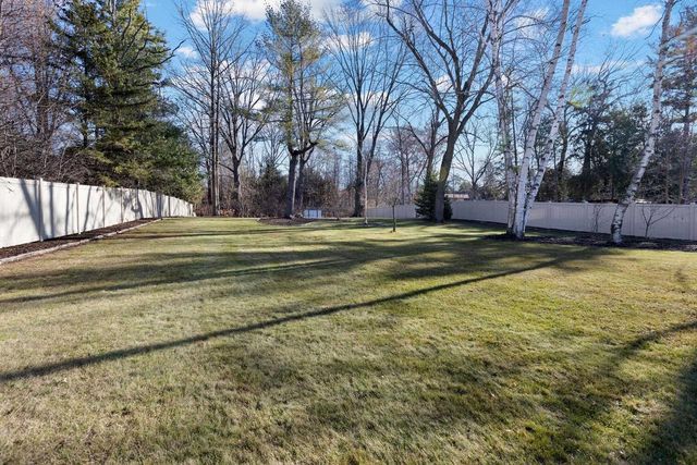 1038 N 3RD AVENUE, Sturgeon Bay, WI 54235