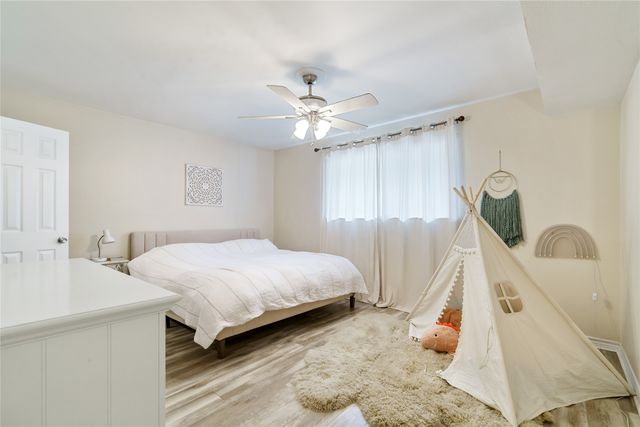 7707 Meadow Park Drive 112, Dallas, TX 75230