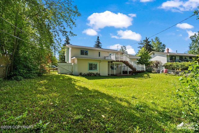 1747 Wickersham Drive, Anchorage, AK 99507