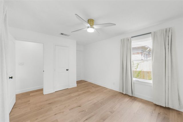 4030 Pineridge Street, Houston, TX 77009