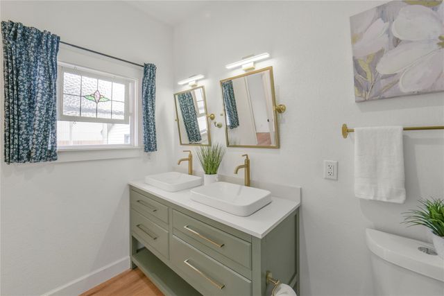 4030 Pineridge Street, Houston, TX 77009