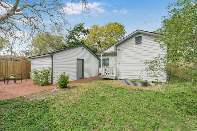 4030 Pineridge Street, Houston, TX 77009