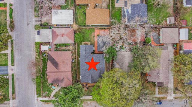 4030 Pineridge Street, Houston, TX 77009