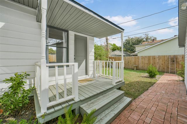 4030 Pineridge Street, Houston, TX 77009