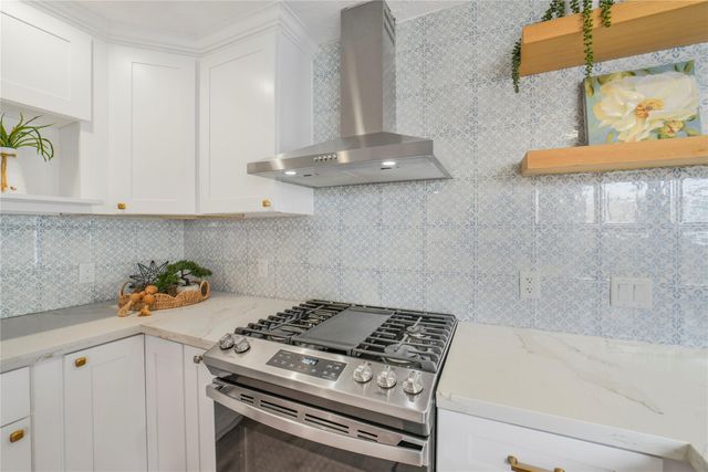 4030 Pineridge Street, Houston, TX 77009