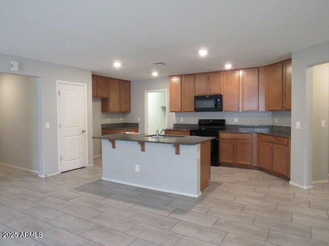 17164 W STRAIGHT ARROW Lane, Surprise, AZ 85387