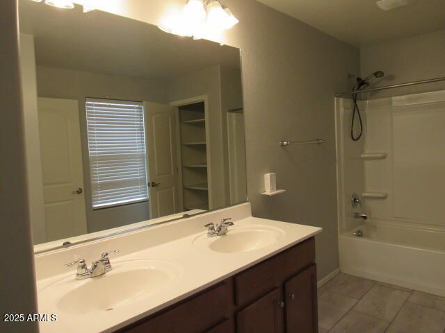 17164 W STRAIGHT ARROW Lane, Surprise, AZ 85387