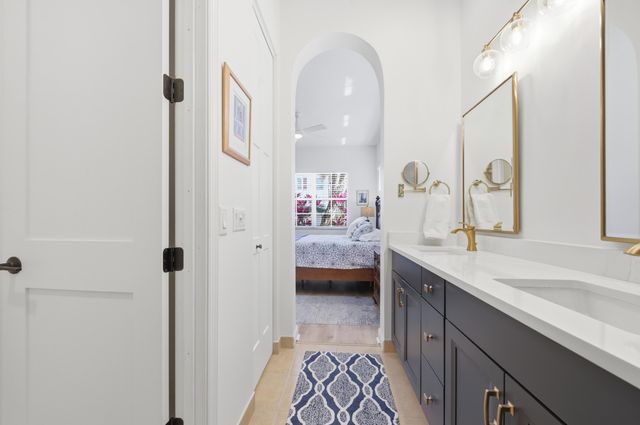 554 Tomahawk Court, Palm Beach Gardens, FL 33410