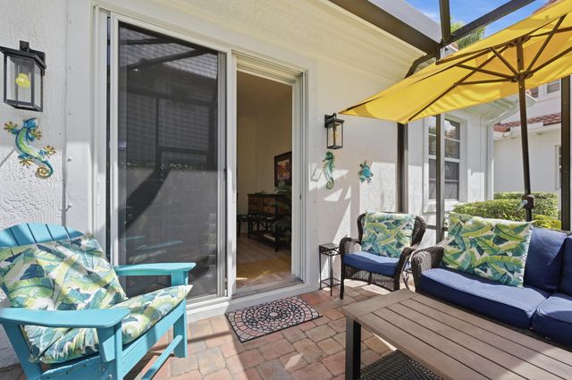 554 Tomahawk Court, Palm Beach Gardens, FL 33410