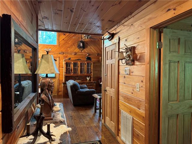 35 Big Buck Circle, Blue Ridge, GA 30513