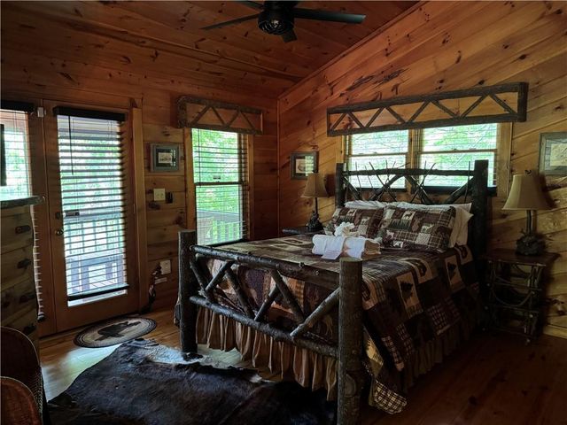 35 Big Buck Circle, Blue Ridge, GA 30513