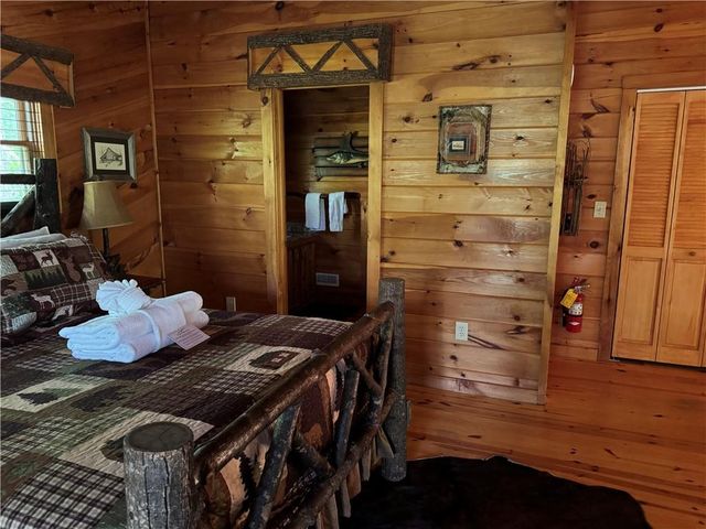 35 Big Buck Circle, Blue Ridge, GA 30513