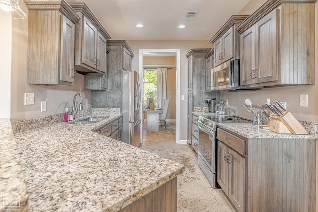 42 County Road 4035, Jonesboro, AR 72404
