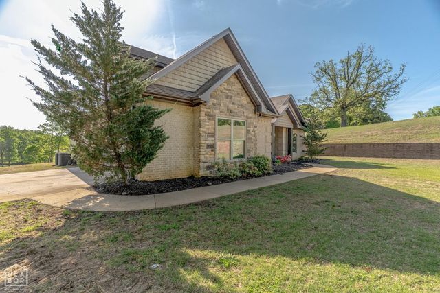 42 County Road 4035, Jonesboro, AR 72404