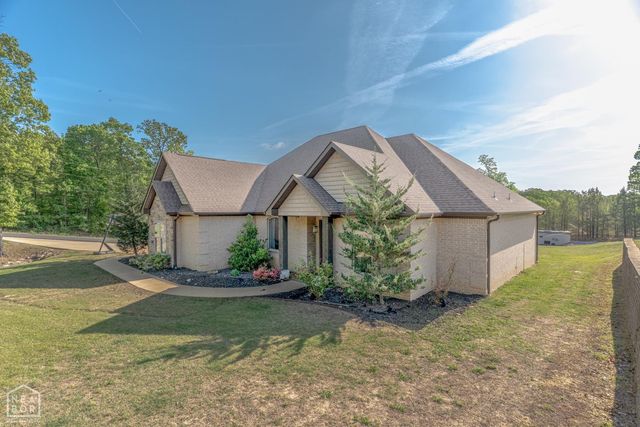 42 County Road 4035, Jonesboro, AR 72404