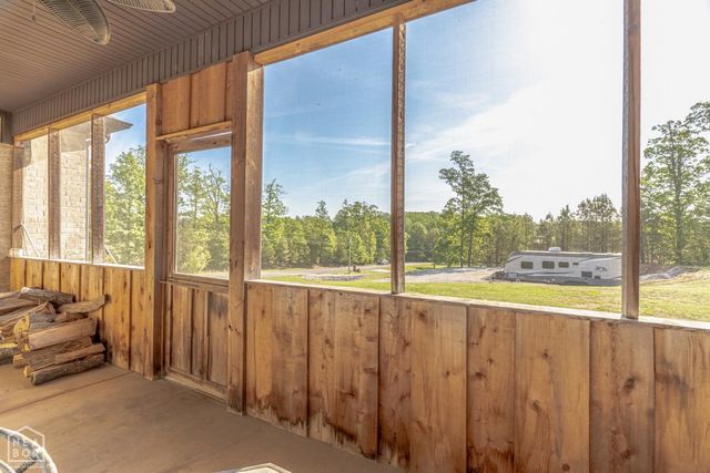 42 County Road 4035, Jonesboro, AR 72404