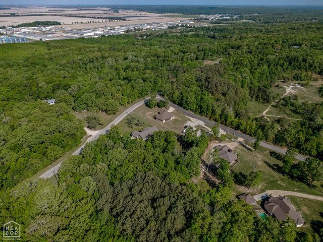 42 County Road 4035, Jonesboro, AR 72404
