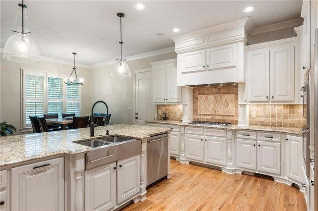 895 Crabapple Hill, Milton, GA 30004