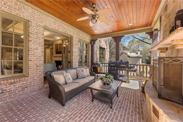 895 Crabapple Hill, Milton, GA 30004