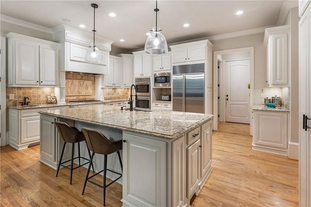 895 Crabapple Hill, Milton, GA 30004