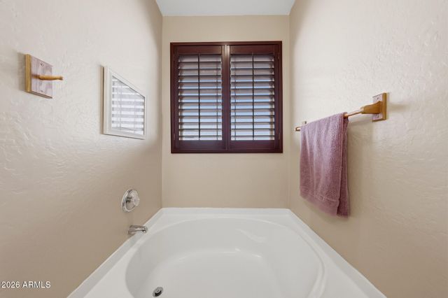 7339 W ST CHARLES Avenue, Laveen, AZ 85339