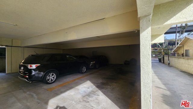 5227 Eagle Dale Avenue, Los Angeles, CA 90041