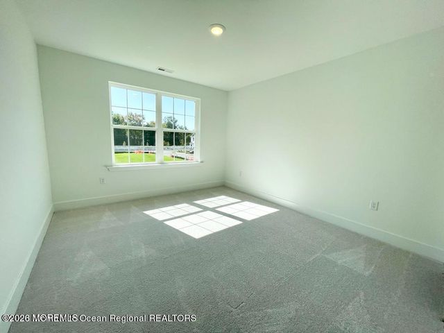 113 Woolley Court, Oakhurst, NJ 07755