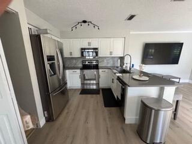 11131 SW 17th Manor, Davie, FL 33324