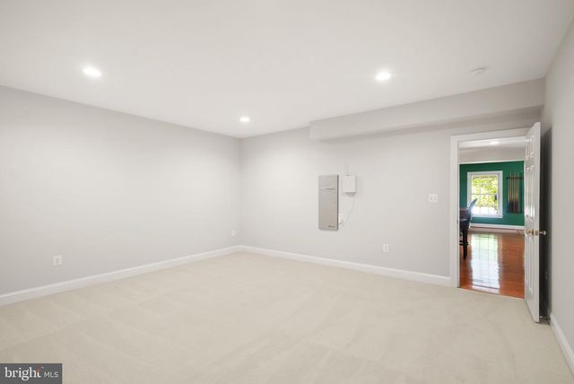9401 KEYSER RD, Nokesville, VA 20181