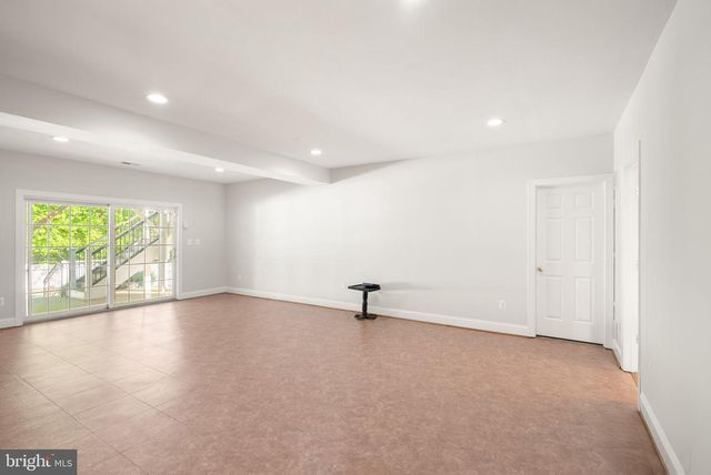 9401 KEYSER RD, Nokesville, VA 20181