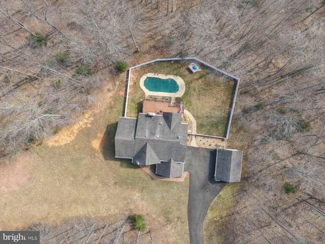 9401 KEYSER RD, Nokesville, VA 20181