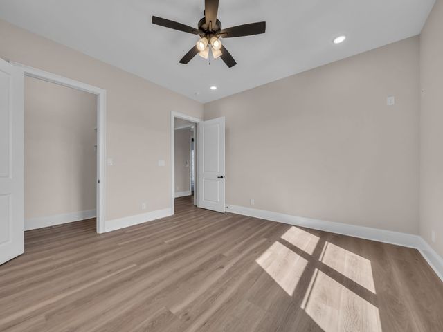 120 Hummingbird Meadows Rd, Palmyra, TN 37142