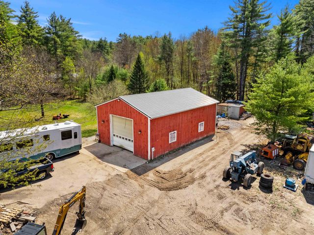 11 Jennifer Lane, Weare, NH 03281