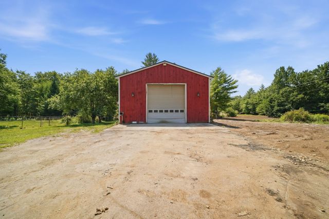11 Jennifer Lane, Weare, NH 03281