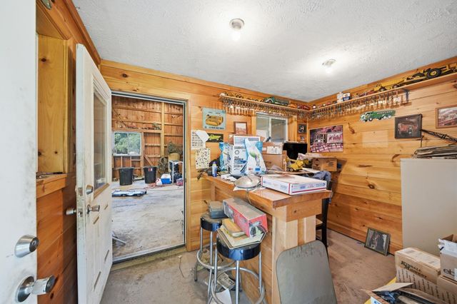 11 Jennifer Lane, Weare, NH 03281