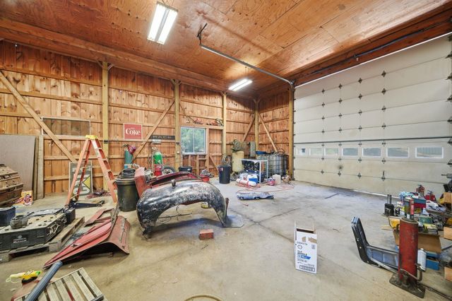 11 Jennifer Lane, Weare, NH 03281