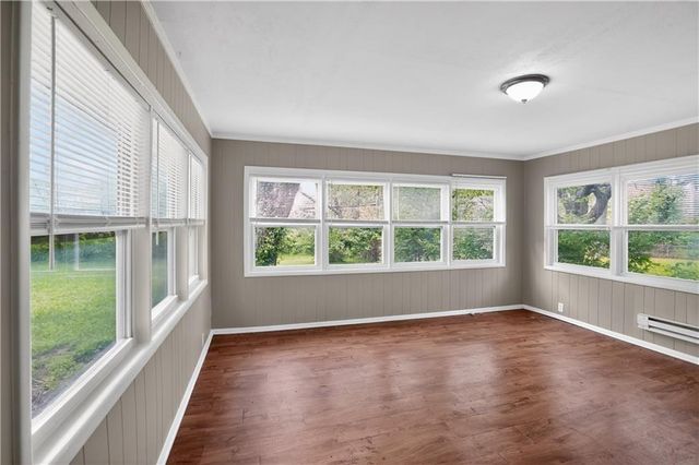 11012 Cambridge Avenue, Kansas City, MO 64134