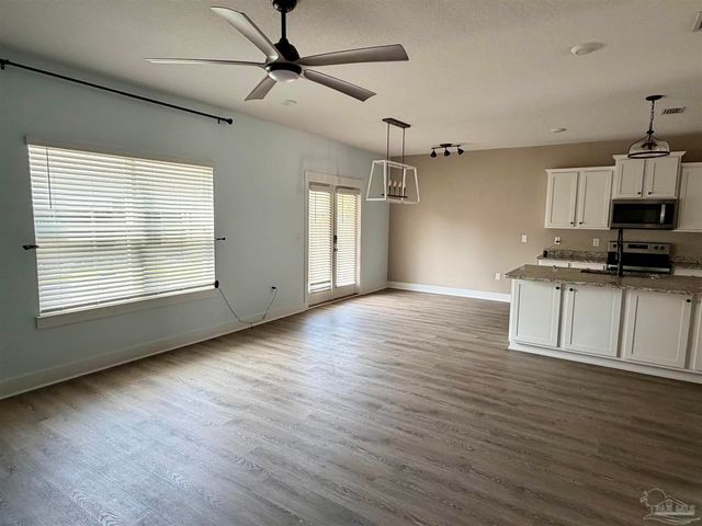 4499 Water Leaf Cv, Gulf Breeze, FL 32563