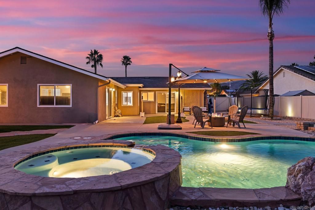 Image 10 of property listing at 23619 Barrego Way, Ramona, CA 92065