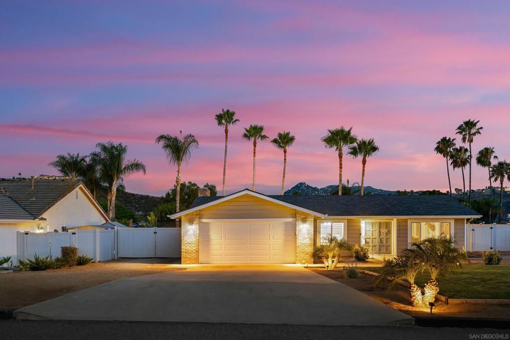Image 12 of property listing at 23619 Barrego Way, Ramona, CA 92065