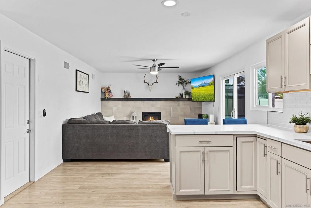 Image 23 of property listing at 23619 Barrego Way, Ramona, CA 92065