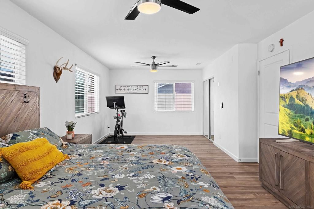 Image 34 of property listing at 23619 Barrego Way, Ramona, CA 92065