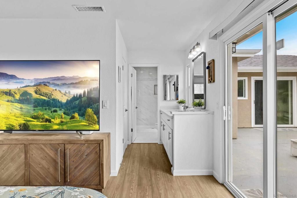 Image 38 of property listing at 23619 Barrego Way, Ramona, CA 92065